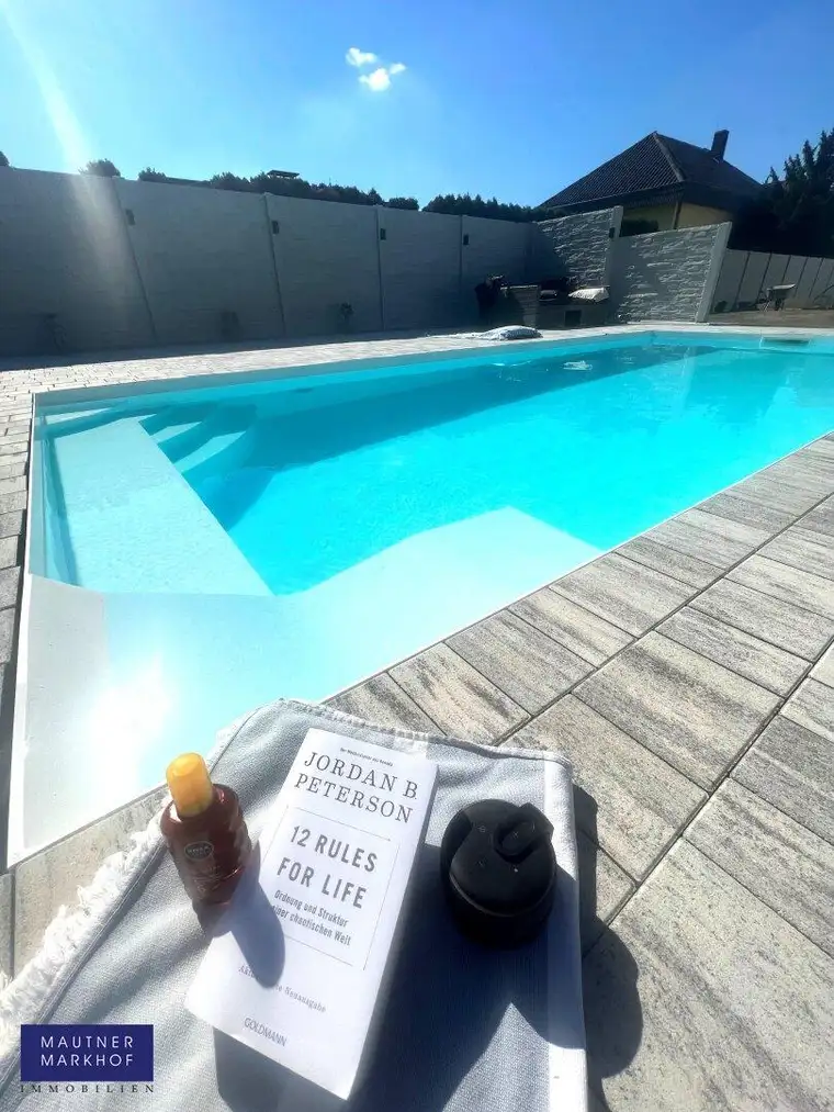 Familienhaus mit herrlichem Pool, großzügigem Garten bei Ebreichsdorf!