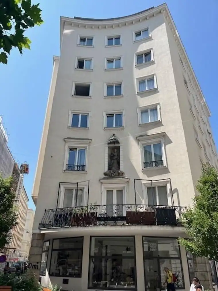 Zu sanierende Citywohnung