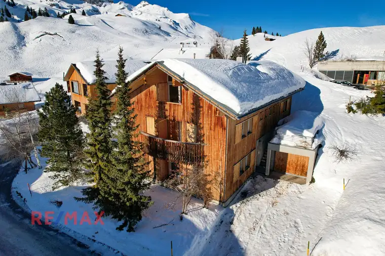 Einzigartiges Zuhause am Arlberg: Stilvolles Haus mit Schneegarantie