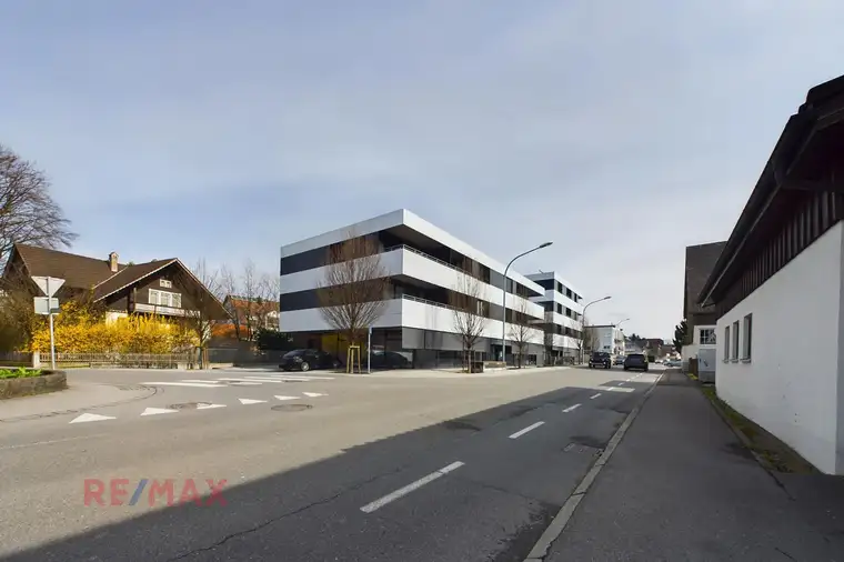Lustenau: Ideale Verkaufs- und Bürofläche in Toplage zu vermieten