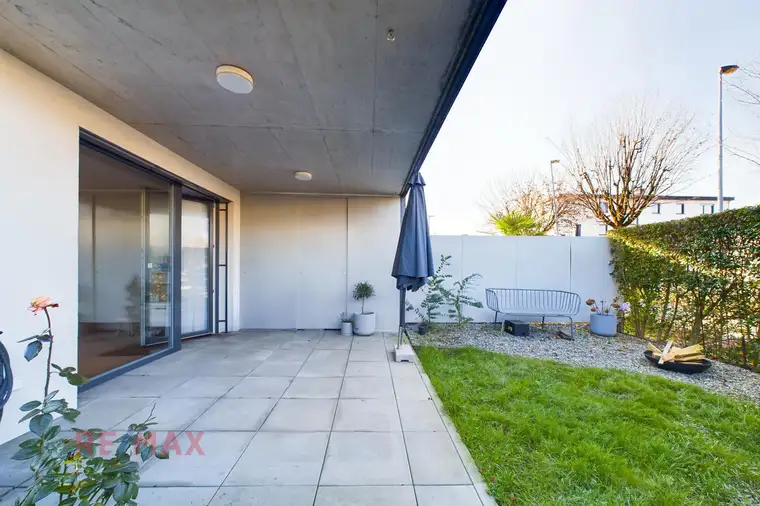 Moderne 2-Zimmer-Wohnung mit Privatgarten - Ihre Oase der Ruhe