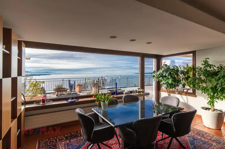 Wohnjuwel mit 3-Länder-Blick und Terrasse
