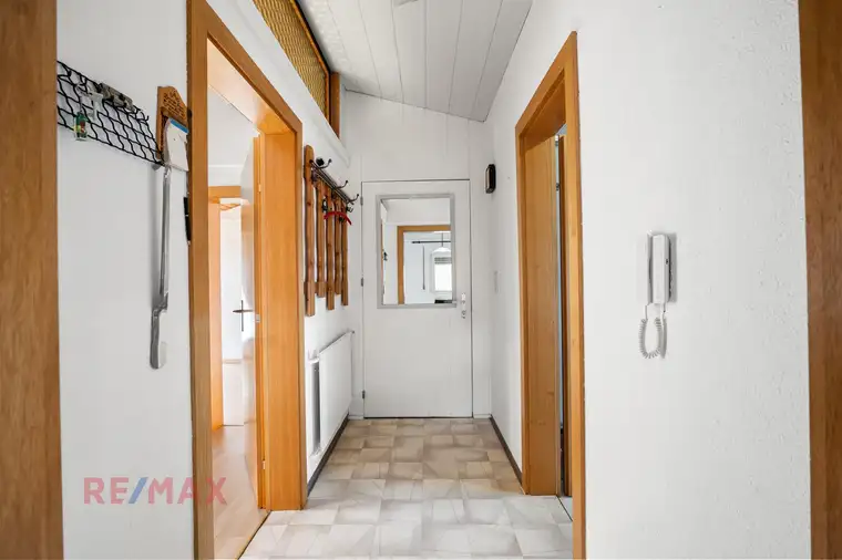Helle 3-Zimmer Dachgeschosswohnung mit Charme in Frastanz zu verkaufen!