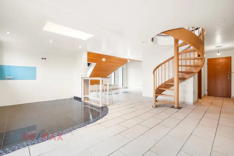 Exklusives Wohnen in Höchst – 4-Zimmer-Wohnung mit Wohlfühlfaktor!