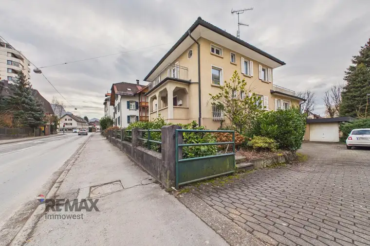 Großzügiges Grundstück trifft auf charaktervolles Wohnen