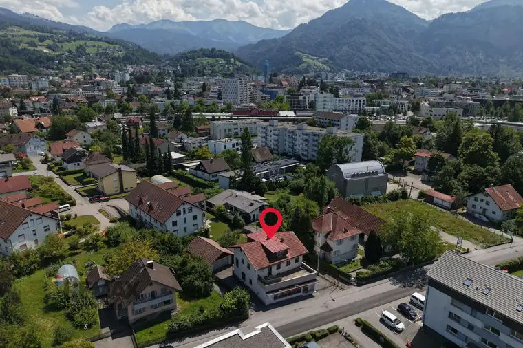 Durchdachtes Wohn- und Geschäftshaus in Dornbirn – 2 Wohnungen &amp; vielseitig nutzbare Geschäftsfläche