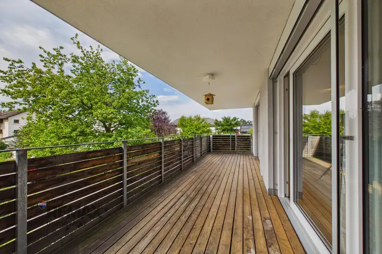 Ihr Platz zum Wohlfühlen – hochwertige 3-Zimmer-Wohnung mit sonnigem Balkon in Hard