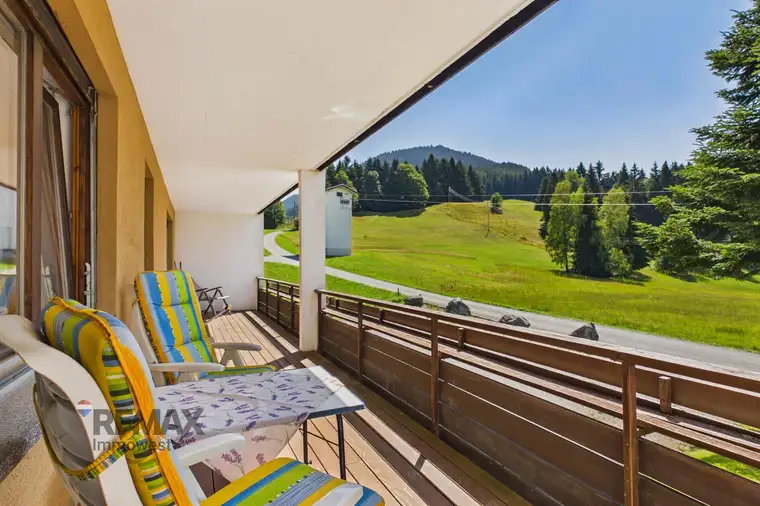 Energie tanken über der Nebelgrenze - Kompakte Ferienwohnung in Übersaxen