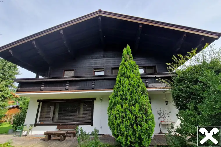 Villa mit großem Garten