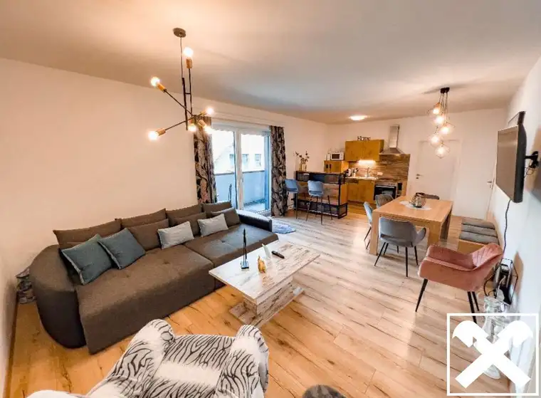 Vollständig möblierte 4-Zimmer-Wohnung