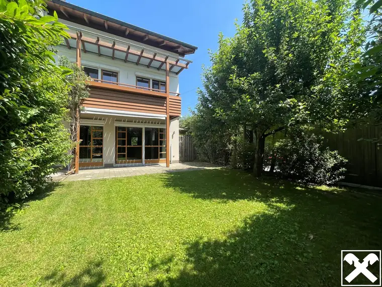 Sonniges Eck-Reihenhaus in ruhiger Siedlungslage
