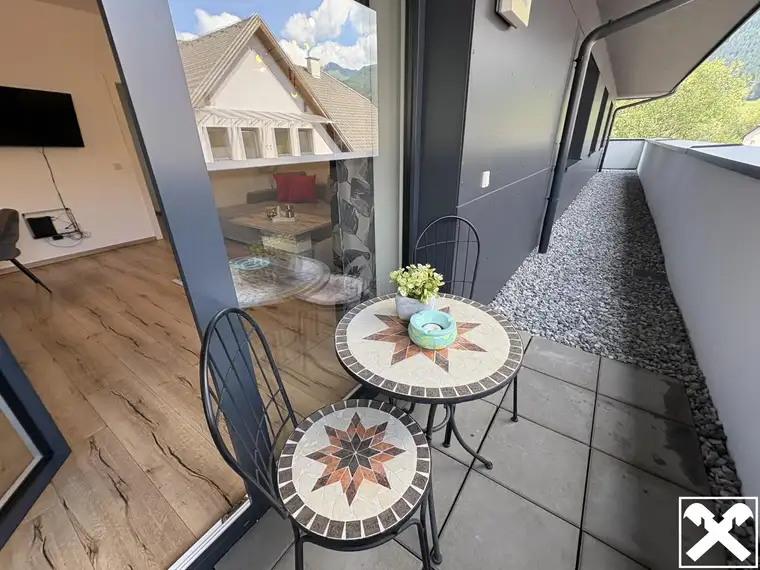 Vollständig möblierte 4-Zimmer-Wohnung