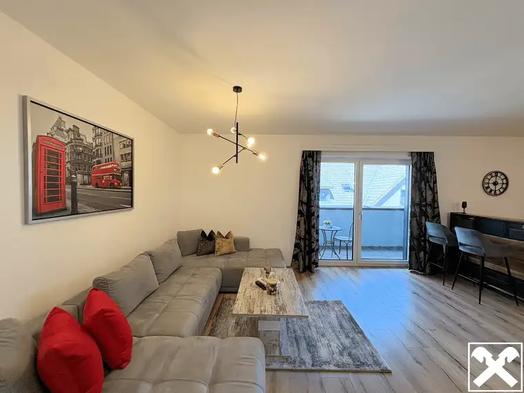 Vollständig möblierte 4-Zimmer-Wohnung
