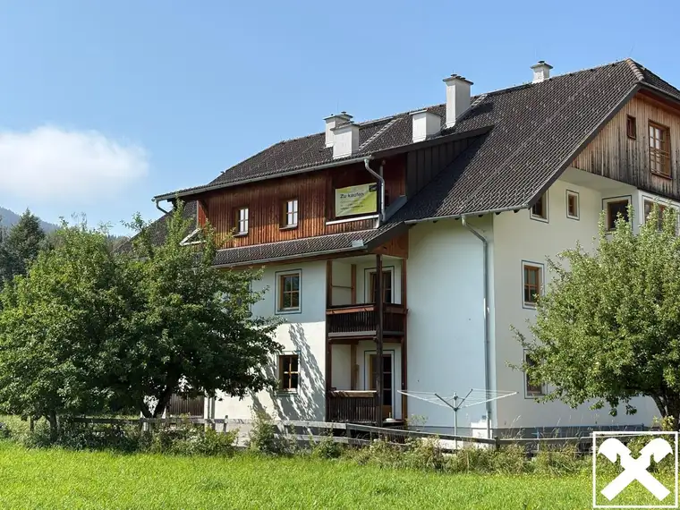 Hochwertig renovierte 2-Zimmer-Wohnung