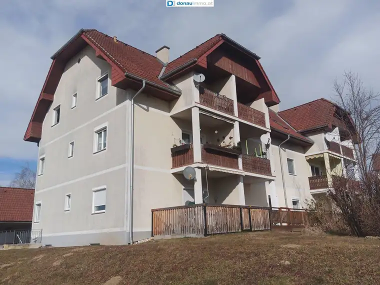 Helle 2 Zimmer Obergeschoss-Wohnung mit Klimaanlage in Lieboch