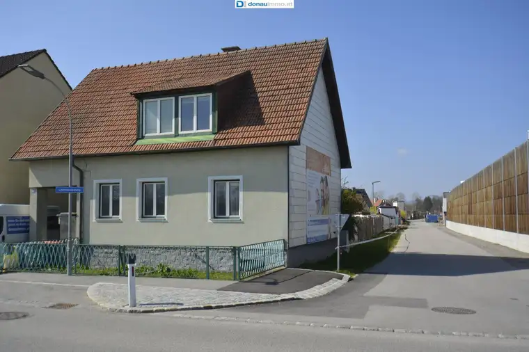Sanierungsbedürftiges Haus mit Garten in netter Lage in Hadersdorf am Kamp