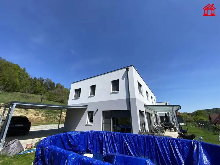 Moderne Doppelhaushälfte in Nestelbach bei Graz