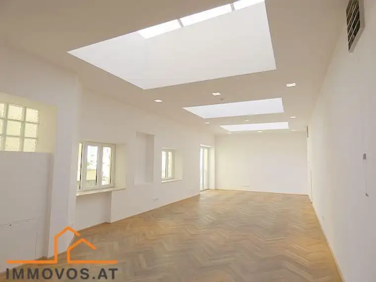 +++EINZUGSBEREITES BÜROLOFT, ATELIER in beliebter Gegend nächst MARIAHILFER STRAßE+++