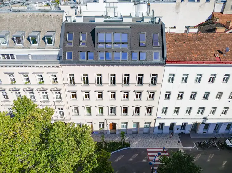 ANLAGEWOHNUNG | 2 ZIMMER | ALTBAU | NÄHE U1