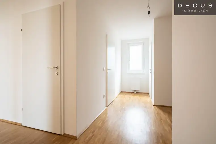 | SOMMERAKTION 1 MONAT MIETFREI | DREI ZIMMER | FOKUS WEST | MIT GROSSEM BALKON