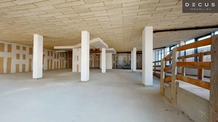 + + + ca. 300, ca. 500 oder ca. 800 m² Geschäftsflächen + + + SEHR GUTE SICHTBARKEIT + + +