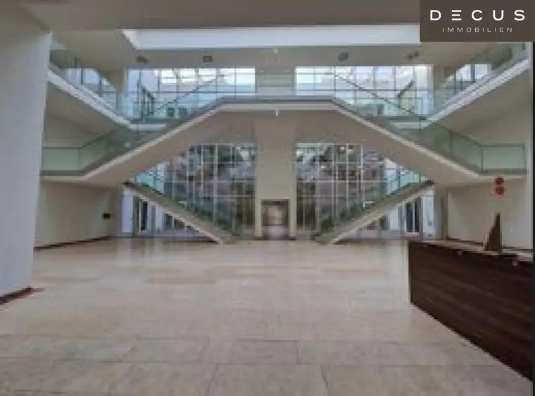 # Premstätten bei Graz # Büroflächen in verschiedensten Größen mit 5 Meter Raumhöhe #