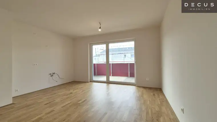 | 2 ZIMMER | BALKON | ERSTBEZUG | INKL STELLPLATZ