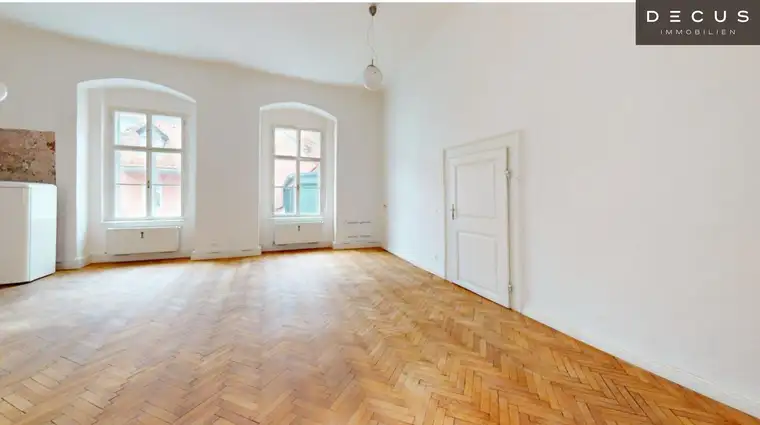 Katharina Hammerl, DECUS Immobilien GmbH