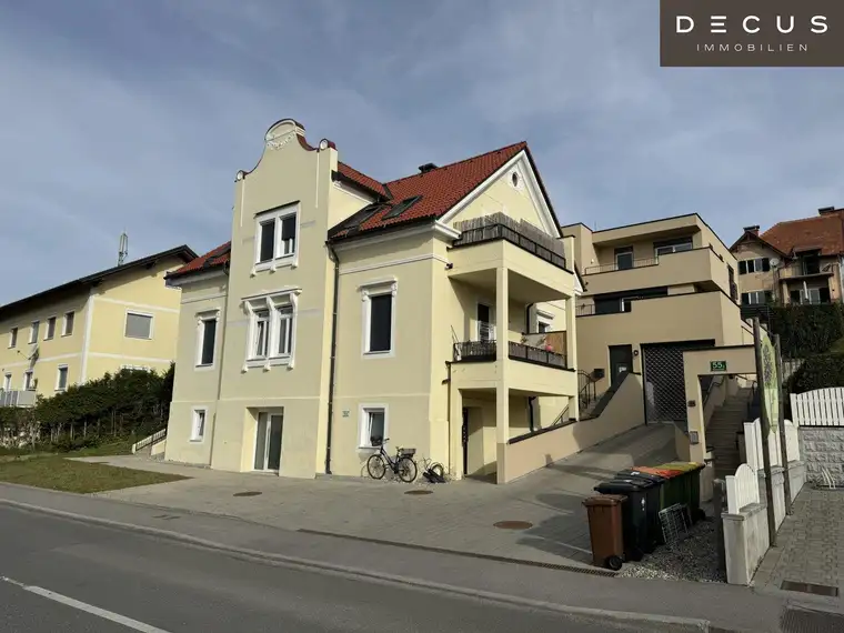 | WUNDERSCHÖNE SANIERTE VILLA MIT MEHREREN EINHEITEN &amp; TIEFGARAGENSTELLPLÄTZEN | WE ANTEILE