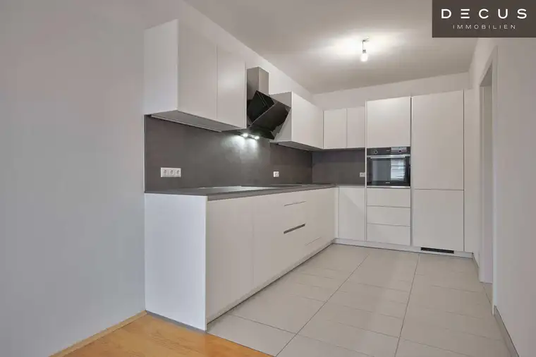 | STILVOLLE 3 ZIMMER-WOHNUNG | ERSTKLASSIGE LAGE | GRAZER INNENSTADT | BLICK AUF DEN HAUPTPLATZ