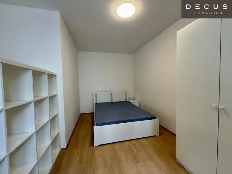 | ENTZÜCKENDE KLEINWOHNUNG IM ERDGESCHOSS | MÖBLIERT &amp; HELL | 1 ZIMMER inkl. KÜCHE | GUTE VERKEHRSANBINDUNG