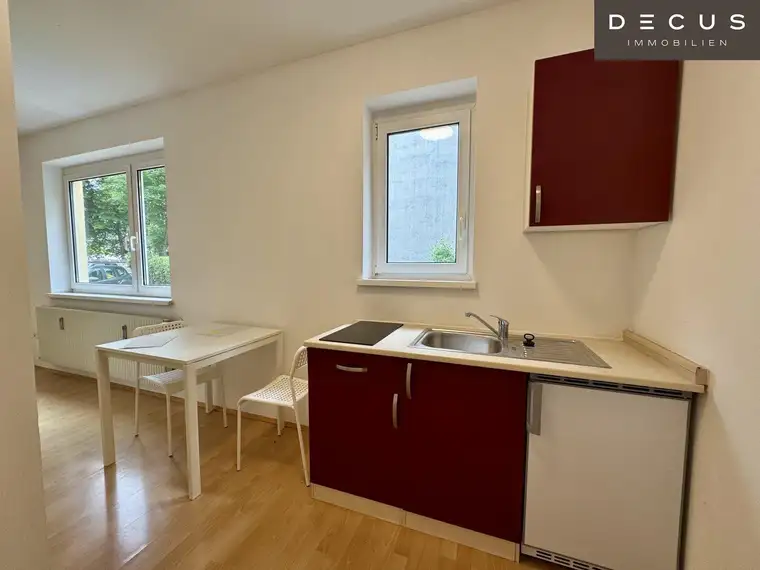 | ENTZÜCKENDE KLEINWOHNUNG IM ERDGESCHOSS | MÖBLIERT &amp; HELL | 1 ZIMMER inkl. KÜCHE | GUTE VERKEHRSANBINDUNG
