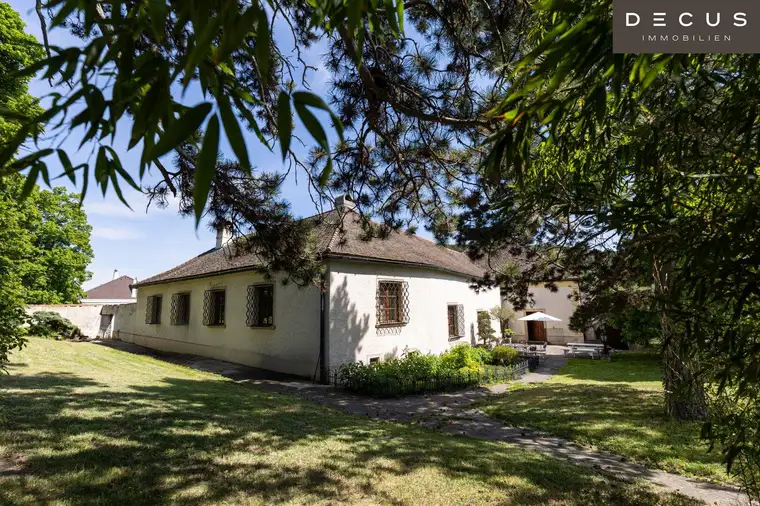 PRACHTBAU, 523m2 WOHNFLÄCHE, 2.800m2 GARTEN, TOPLAGE