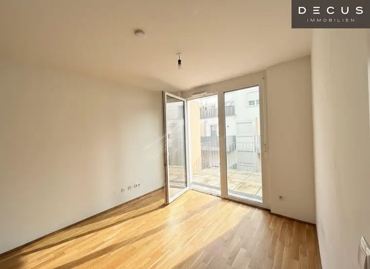 | AB SEPTEMBER | 3 ZIMMER | MIT GROSSER TERRASSE | KAGRANER PLATZ | NEUBAU |