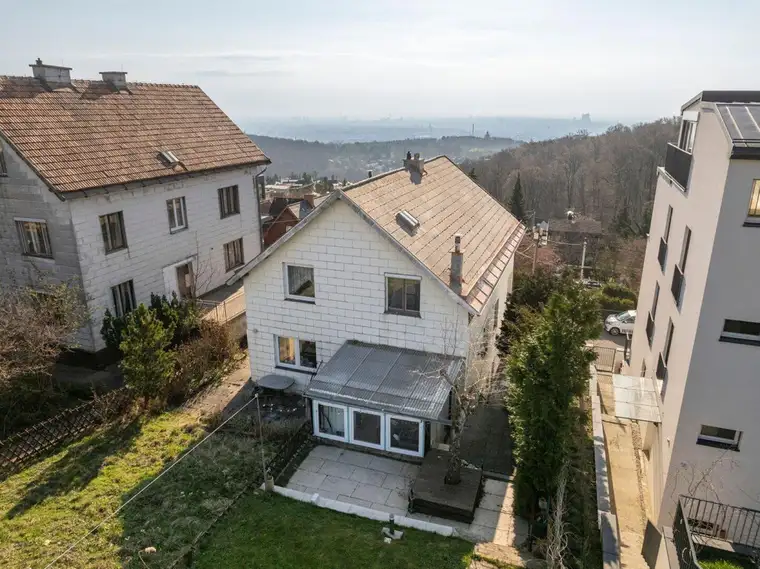 Paul Ochsenhofer, Paul Ochsenhofer Immobilien