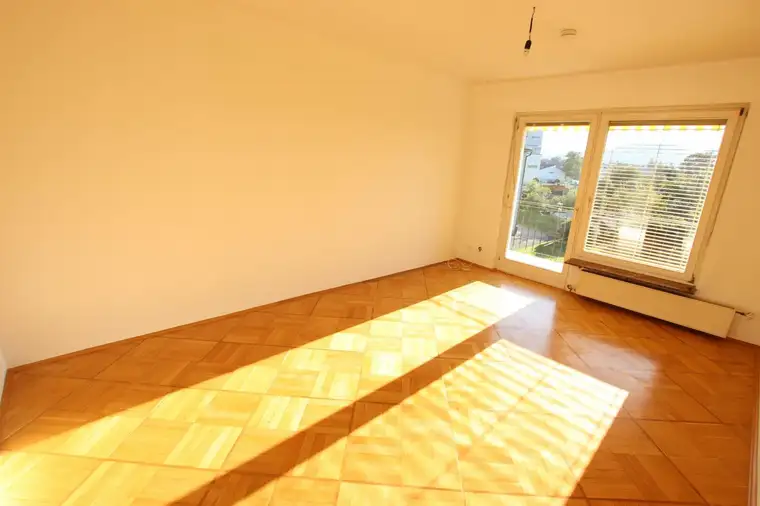Schöne 2,5 Zi Wohung 64m² mit Loggia in der Singerberggasse - Klagenfurt