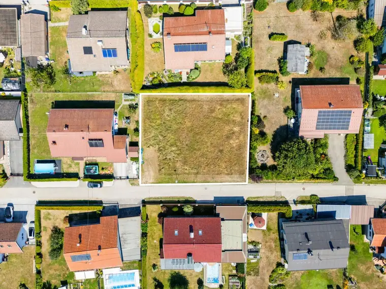 Schöner flacher Baugrund mit 799m² am Stadtrand von Klagenfurt in Ebenthal - Eichenstraße