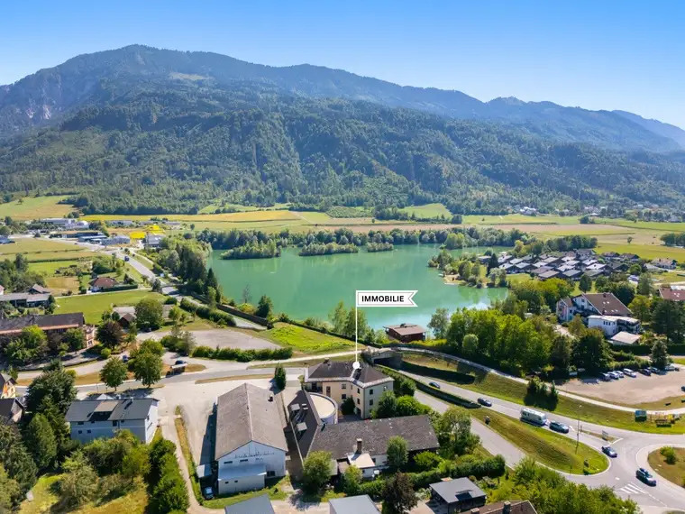 Mehrfamilienwohnhaus mit 400m² mit 2 Wohnungen plus 10 Einzelzimmern Nähe Ratzteich in Kirschentheuer - Ferlach