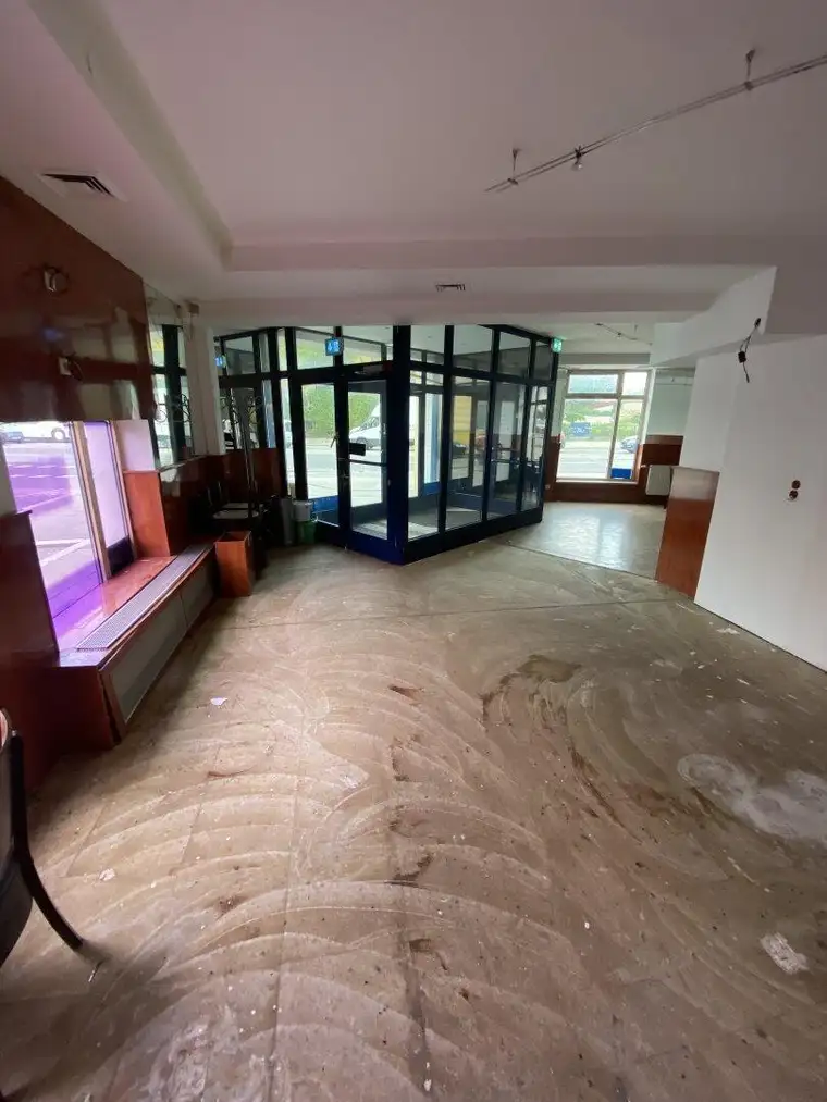 Großzügige Geschäftsfläche an der Brünnerstraße