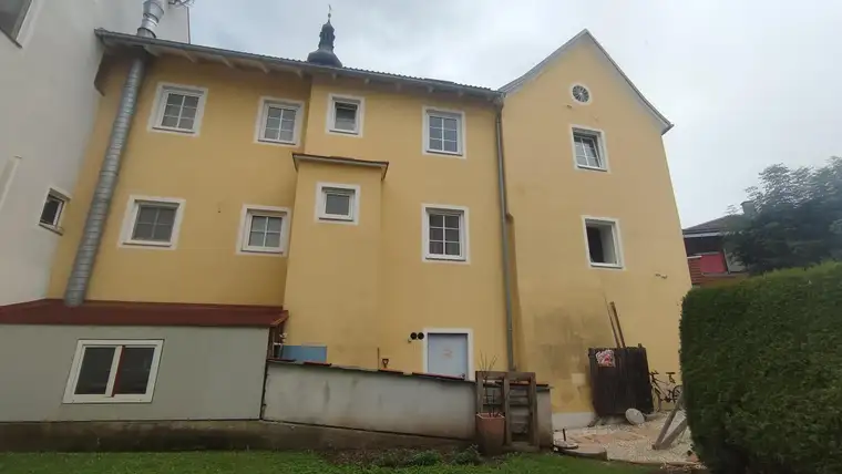  Entdecken Sie unser charmantes Mietzinshaus im Herzen von Wolfsberg! 