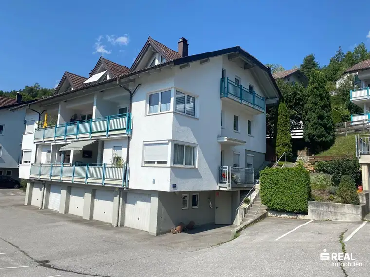 Charmante 3-Zimmer-Wohnung mit traumhafter Aussicht im Herzen von Imst