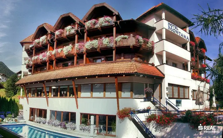 "Hotel Montana" – Alpenhotel in Toplage
