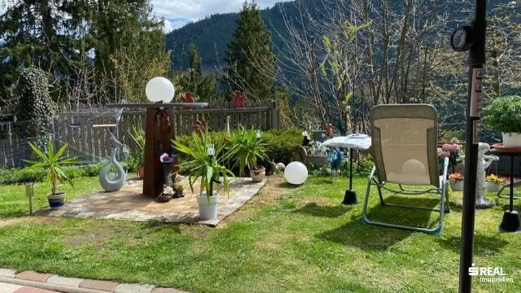 Idyllisches Haus in Fügenberg: 146 m² mit traumhaftem Bergblick, großem Garten, Balkon &amp; Terrasse