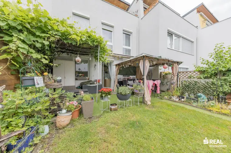 Wohnen mit Weitblick – Großzügiges Reihenhaus mit Dachterrasse in Telfs