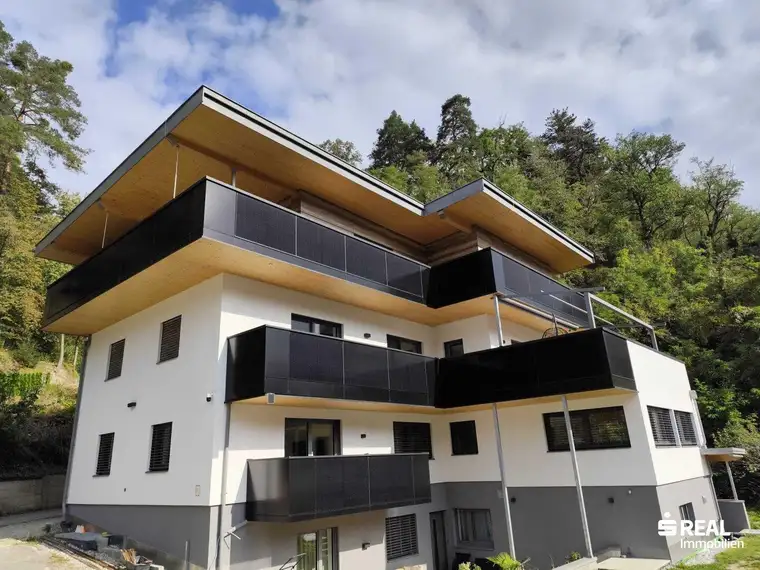 Elmar Michael, s REAL - Innsbruck - Zentrale