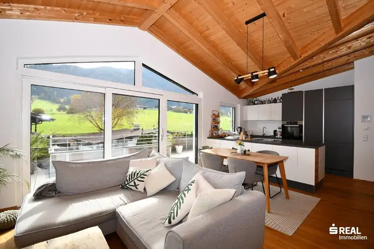 Reith – Exklusives Penthouse mit 94 m² Dachterrasse in Bestlage!