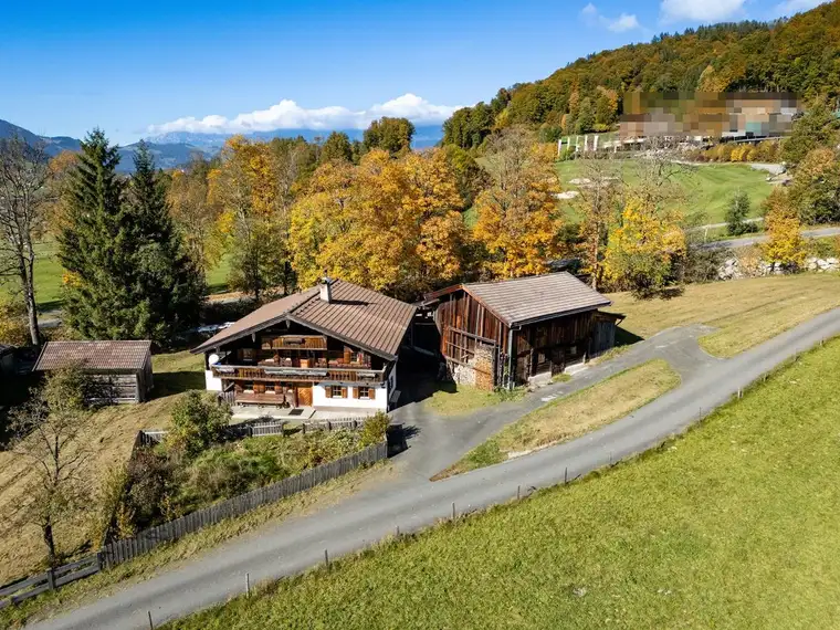 Objekt Nr.: KITZA1000 - AURACH - HISTORIE – EINZIGARTIG – AUSNAHMEIMMOBILIE: Landwirtschaft aus 18. Jhd. mit alter Mühle und 2 ha Grundeigentum am Golfplatz Eichenheim