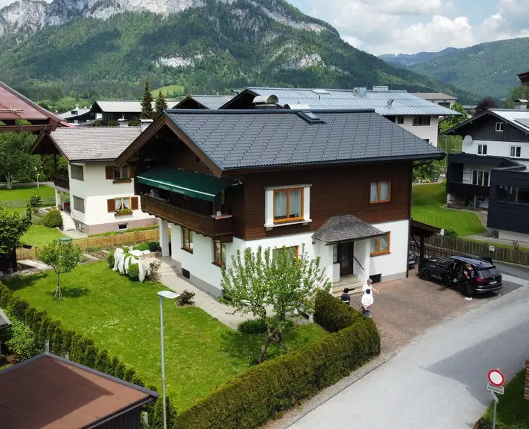 Objekt Nr.: J2000 - St. Johann I.T. : Altbestand ideal für Bauträger unweit in das Zentrum mit Blick auf den Kaiser und Horn