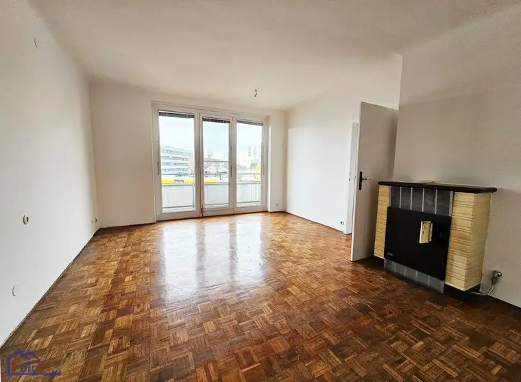 ++Schnell Besichtigen++Charmante 2-Zimmer Wohnung mit Loggia und Aufzug in 1200 Wien – Top Preis! +++