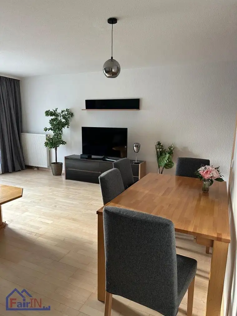 AB SOFORT+++2-Zimmer-Wohnung mit Loggia, Klimaanlage und Lift+++